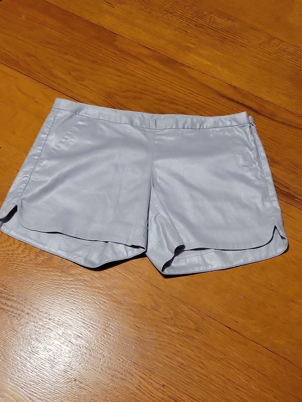 Lilly Pulitzer Light Gray Athletic Shorts with Curved Hem